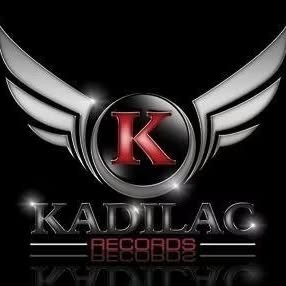 Logo temprano: Kadilac Records con alas cromadas